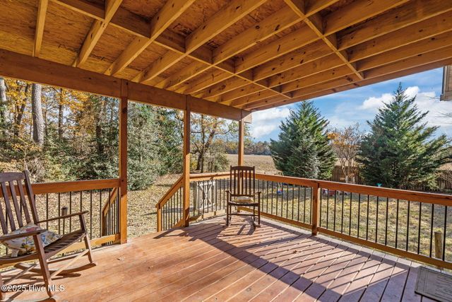 247 Mcmillan Road, Vass, NC 28394