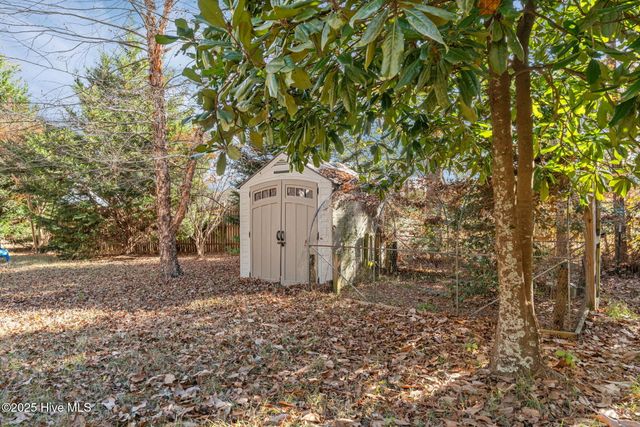 247 Mcmillan Road, Vass, NC 28394
