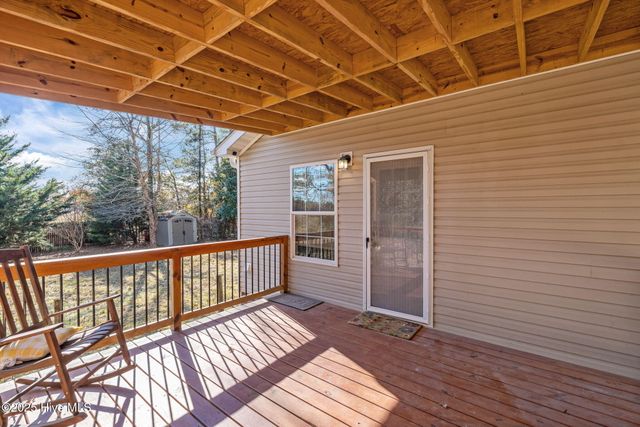 247 Mcmillan Road, Vass, NC 28394