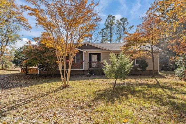 247 Mcmillan Road, Vass, NC 28394