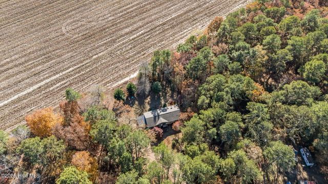 247 Mcmillan Road, Vass, NC 28394