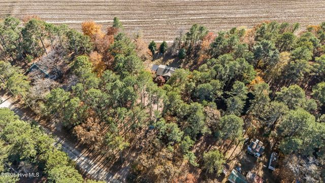 247 Mcmillan Road, Vass, NC 28394