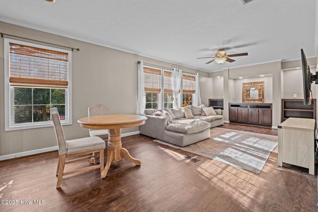 247 Mcmillan Road, Vass, NC 28394