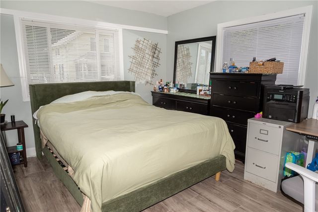 33 Ridge St Street, Cranston, RI 02920