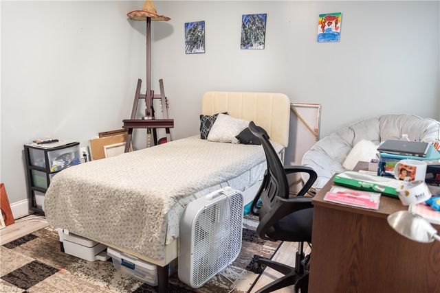 33 Ridge St Street, Cranston, RI 02920