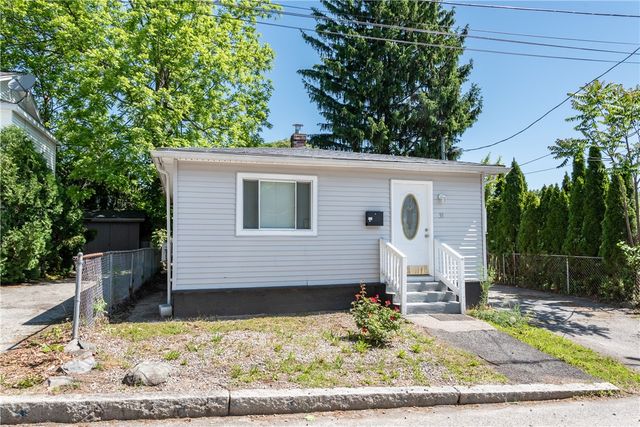 33 Ridge St Street, Cranston, RI 02920