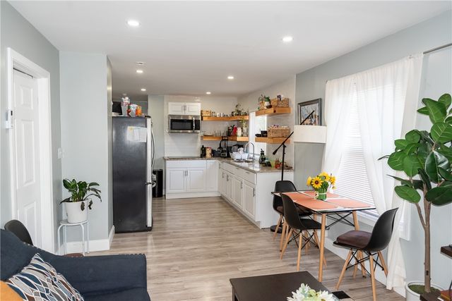 33 Ridge St Street, Cranston, RI 02920