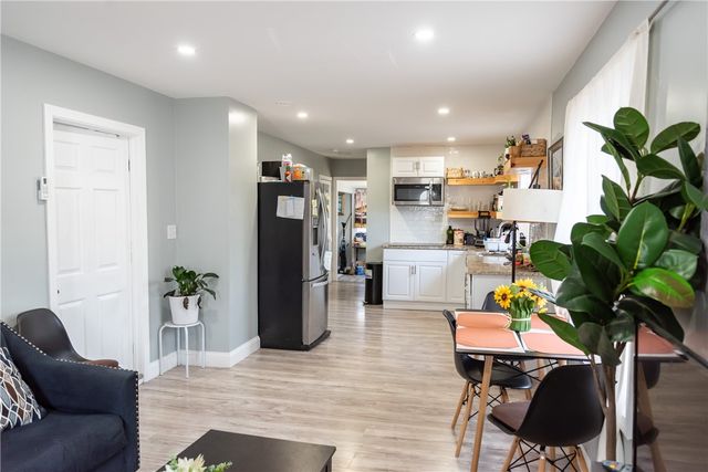 33 Ridge St Street, Cranston, RI 02920