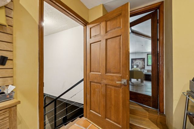 1030 Waller Rd, Brentwood, TN 37027