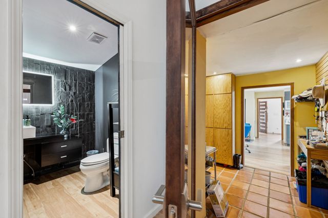 1030 Waller Rd, Brentwood, TN 37027