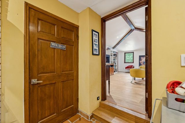 1030 Waller Rd, Brentwood, TN 37027