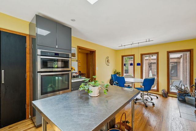 1030 Waller Rd, Brentwood, TN 37027