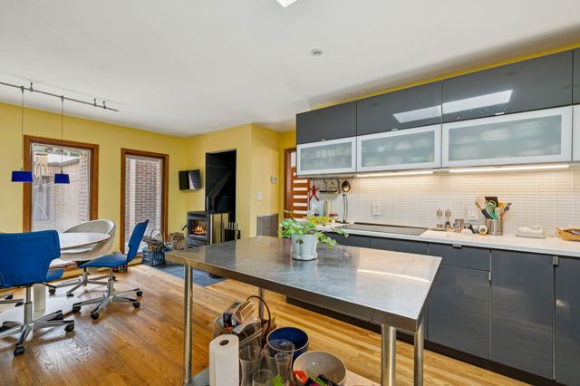 1030 Waller Rd, Brentwood, TN 37027