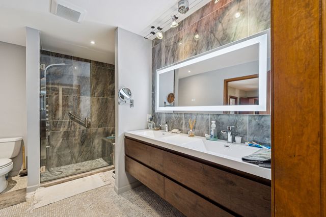 1030 Waller Rd, Brentwood, TN 37027