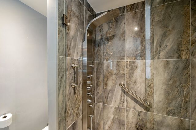 1030 Waller Rd, Brentwood, TN 37027