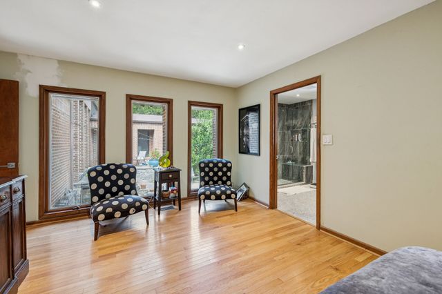 1030 Waller Rd, Brentwood, TN 37027