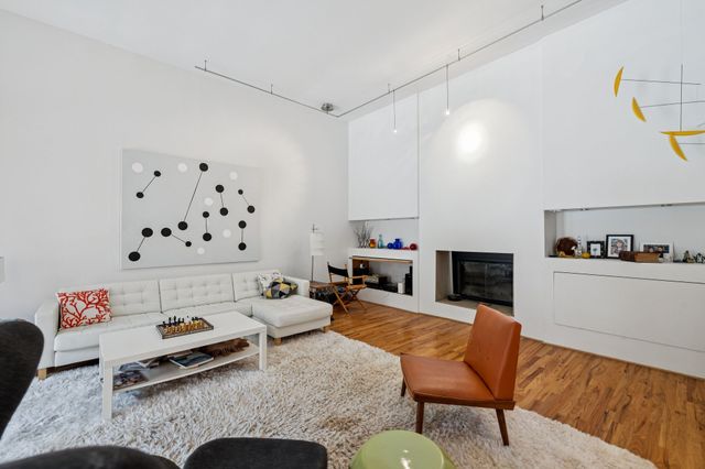 1030 Waller Rd, Brentwood, TN 37027