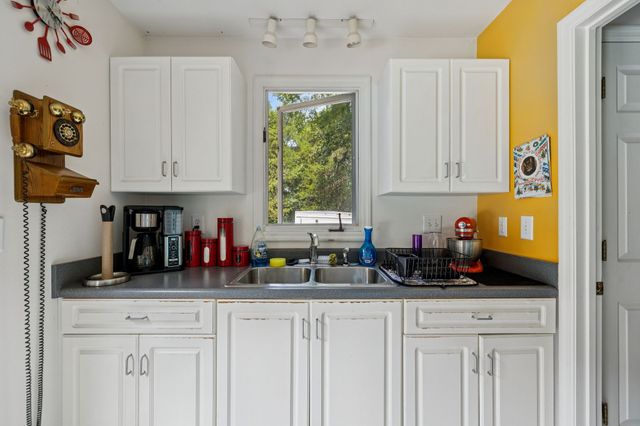 1030 Waller Rd, Brentwood, TN 37027