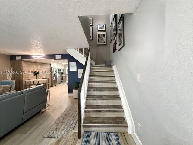 12355 NW 15th St 12355, Pembroke Pines, FL 33026