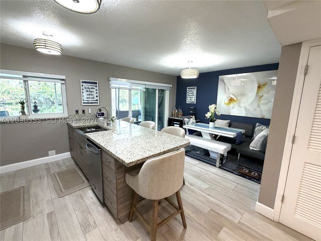 12355 NW 15th St 12355, Pembroke Pines, FL 33026