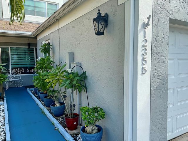 12355 NW 15th St 12355, Pembroke Pines, FL 33026