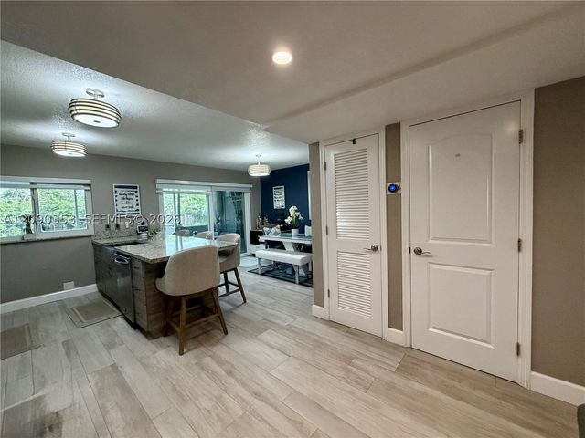 12355 NW 15th St 12355, Pembroke Pines, FL 33026