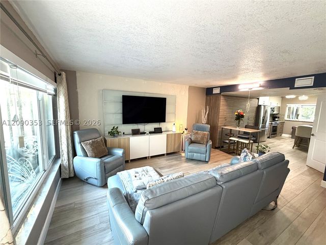 12355 NW 15th St 12355, Pembroke Pines, FL 33026
