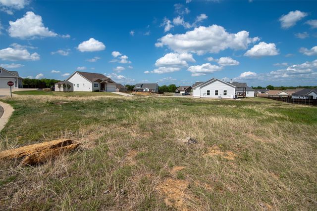 11 Willow Tree Lane, Pottsboro, TX 75076