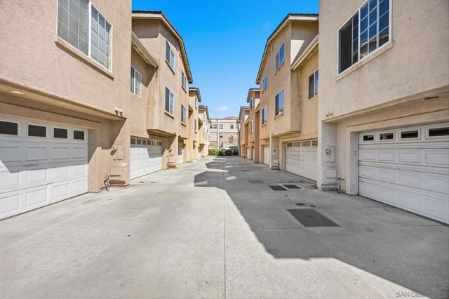 108 W Douglas Ave, El Cajon, CA 92020