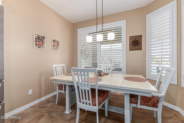 195 W TWIN PEAKS Parkway, San Tan Valley, AZ 85143