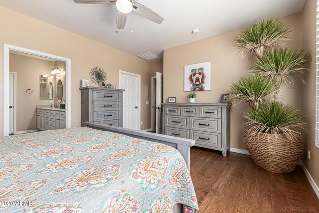 195 W TWIN PEAKS Parkway, San Tan Valley, AZ 85143