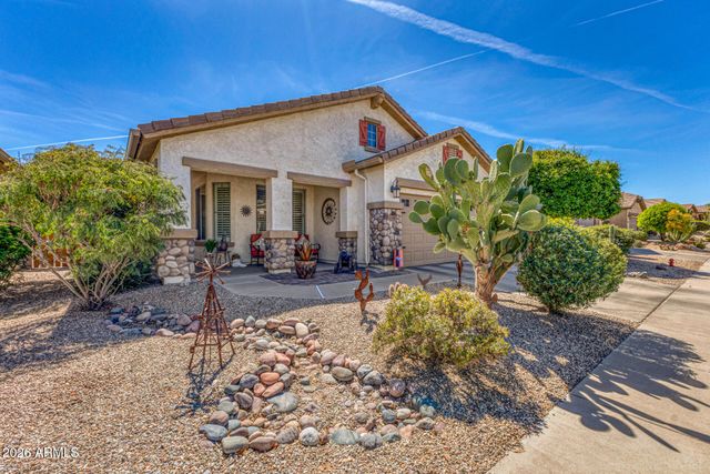 195 W TWIN PEAKS Parkway, San Tan Valley, AZ 85143