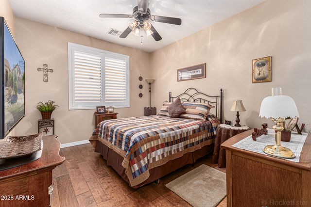 195 W TWIN PEAKS Parkway, San Tan Valley, AZ 85143