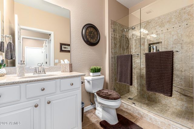 195 W TWIN PEAKS Parkway, San Tan Valley, AZ 85143