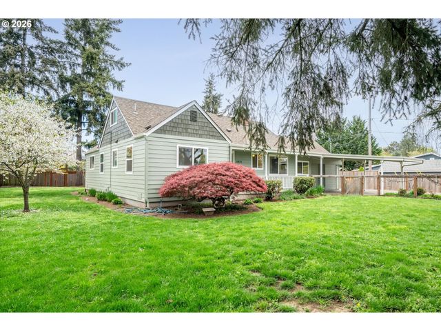 1901 MINDA Dr, Eugene, OR 97401