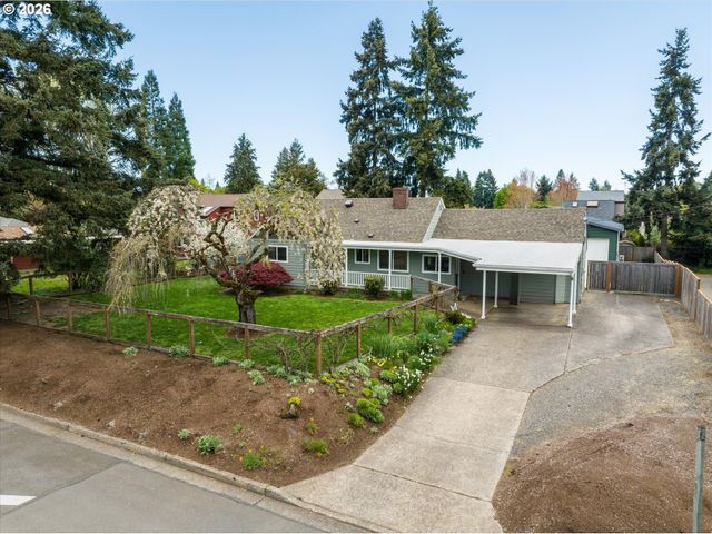 1901 MINDA Dr, Eugene, OR 97401