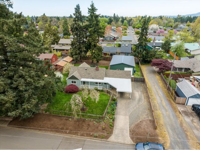 1901 MINDA Dr, Eugene, OR 97401