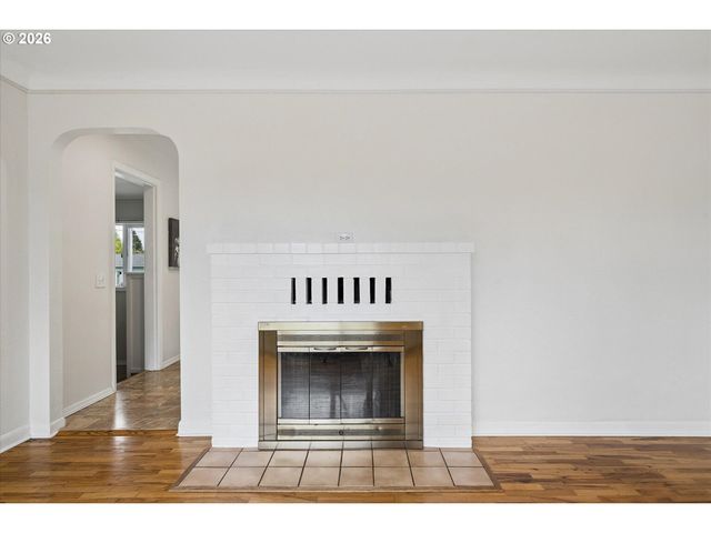 1901 MINDA Dr, Eugene, OR 97401