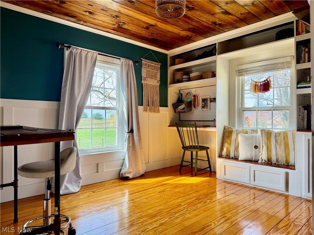 4584 State Route 516 NW, Dover, OH 44622