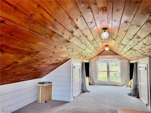 4584 State Route 516 NW, Dover, OH 44622