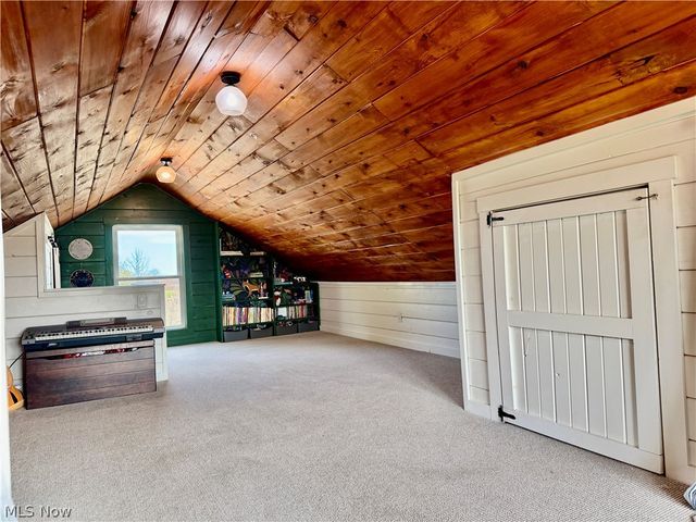 4584 State Route 516 NW, Dover, OH 44622