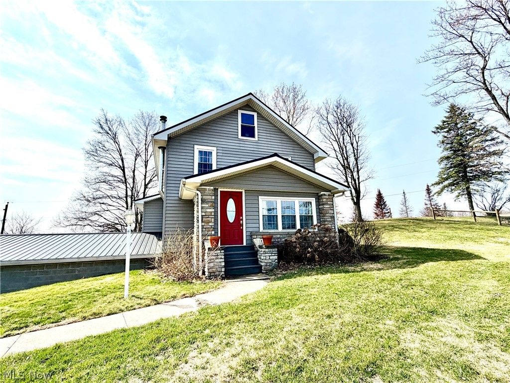 4584 State Route 516 NW, Dover, OH 44622