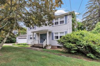 46 West Street, Shelton, CT 06484