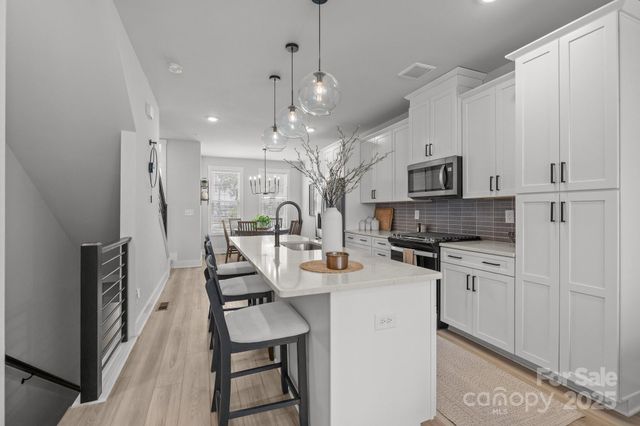 5006 Tiny Lane, Charlotte, NC 28203