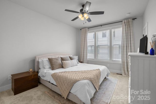 5006 Tiny Lane, Charlotte, NC 28203