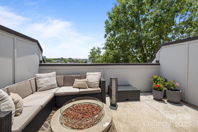 5006 Tiny Lane, Charlotte, NC 28203