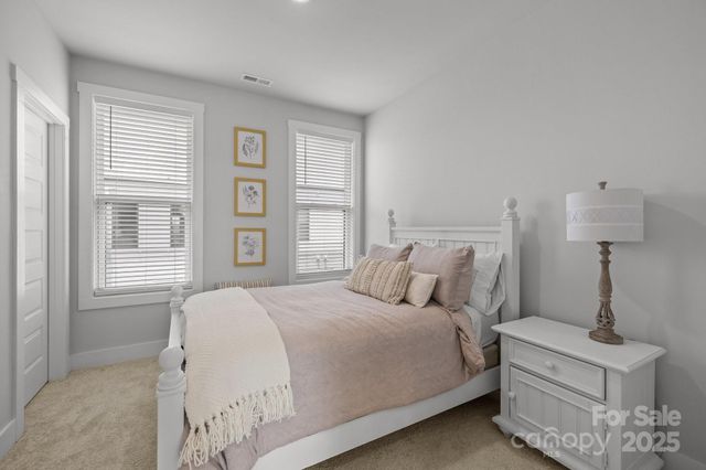 5006 Tiny Lane, Charlotte, NC 28203