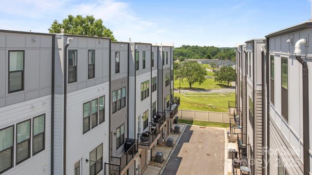 5006 Tiny Lane, Charlotte, NC 28203