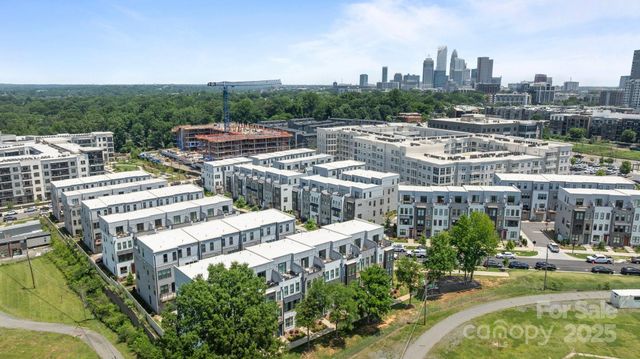 5006 Tiny Lane, Charlotte, NC 28203