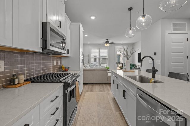 5006 Tiny Lane, Charlotte, NC 28203